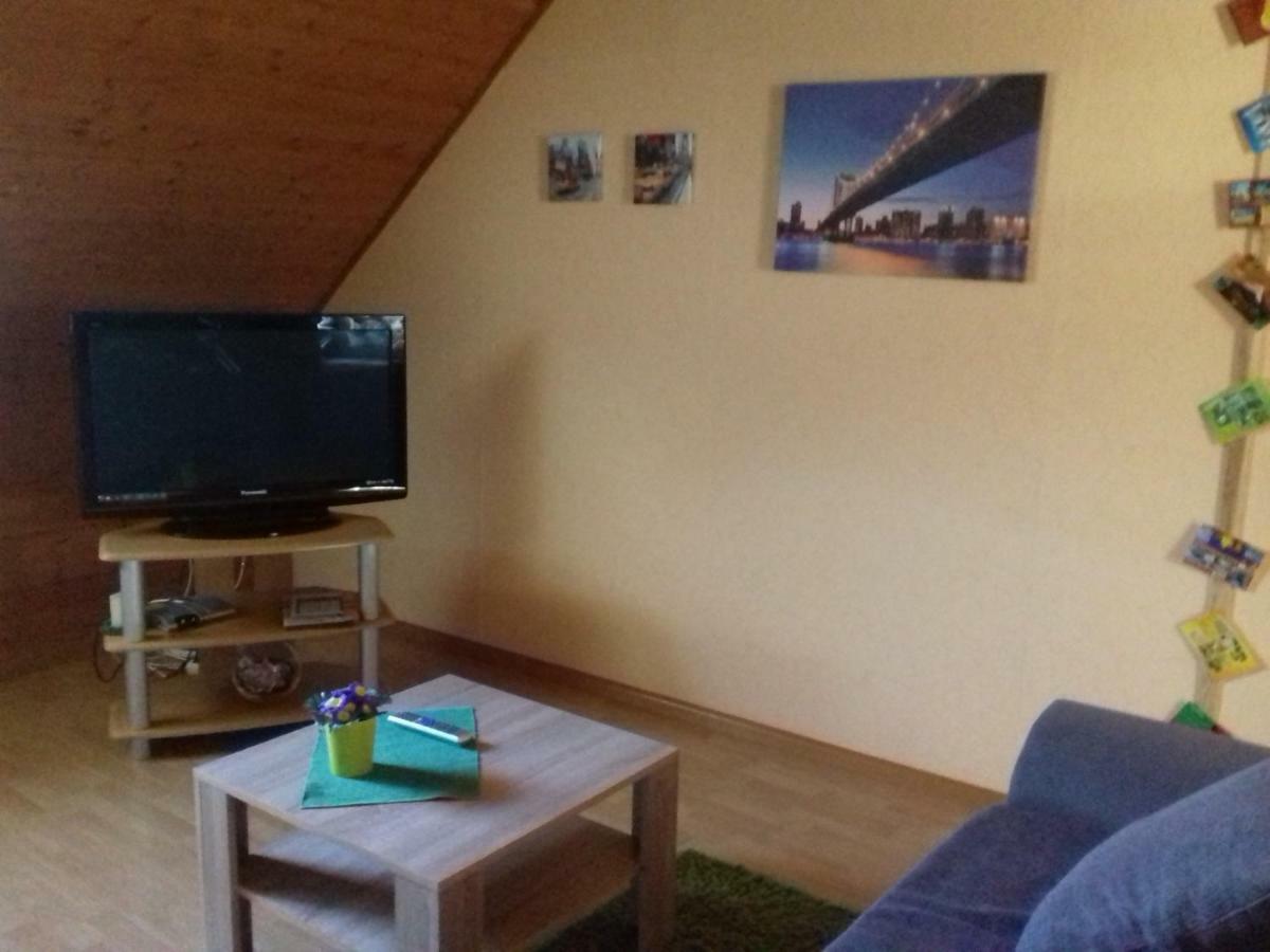 Ferienwohnung Bergblick Trittenheim Ngoại thất bức ảnh